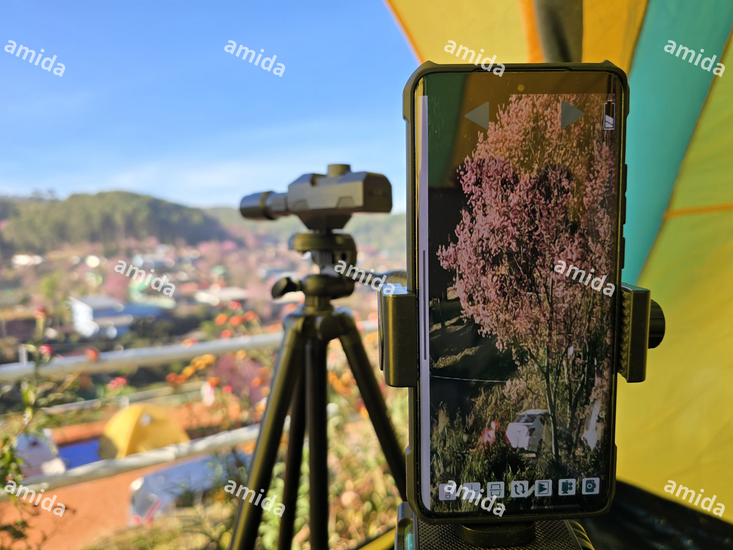 WiFi Digital Telescope,70x Zoom Monocular Camera For Taking Picture Video with Tripod Cellphone APP Control Support Android IOS System